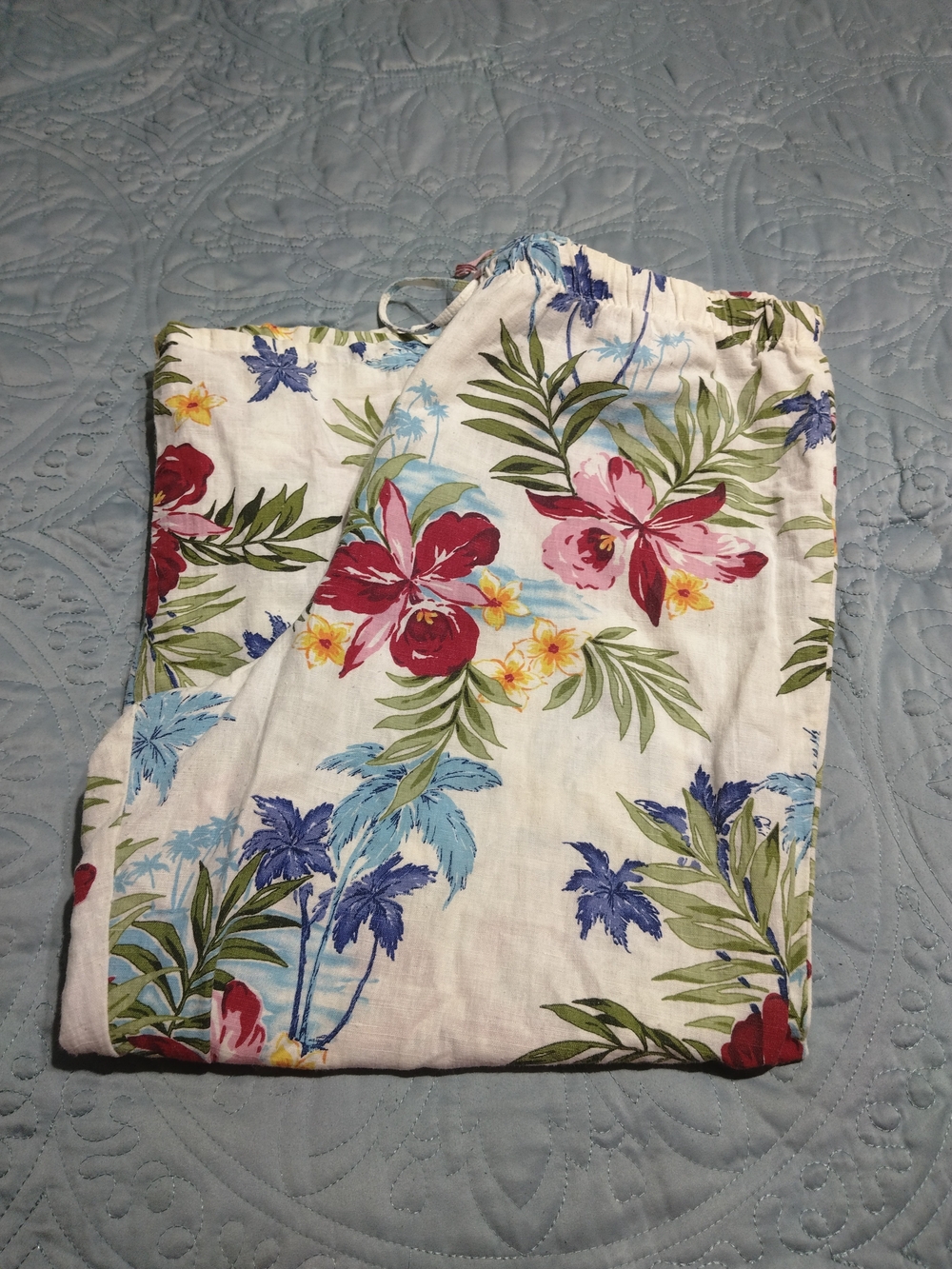 Women's Tropical Floral Linen Pants By HOT COTTON PETITE
